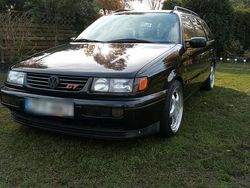 Schwarz Gebraucht 1994 VW Passat Kombi | 3.000 €