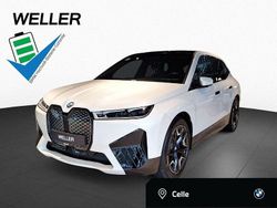 Mineralweiß (weiß) Gebraucht 2023 BMW iX Sport Line SUV | 52.950 € (Fairer Preis)