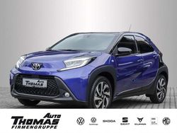 Juniper blue metallic Gebraucht 2024 Toyota Aygo Team Kleinwagen | 18.789 € (Fairer Preis)