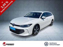 Weiß Gebraucht 2025 VW Passat Business Kombi | 36.570 € (Guter Preis)
