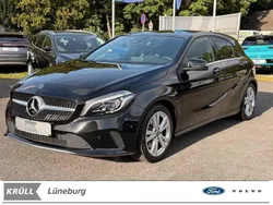 Schwarz Gebraucht 2017 Mercedes A250 Urban Limousine | 19.899 € (Fairer Preis)