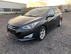 Grau Gebraucht 2012 Hyundai i40 Style Kombi | 5.200 € (Guter Preis)