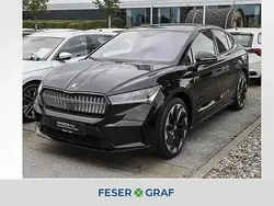 Black magic perleffekt Gebraucht 2025 Skoda Enyaq iV SportLine SUV | 47.840 € (Teuer)