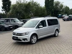 Silber Gebraucht 2016 VW Caddy Maxi Comfortline Van / Kleinbus | 12.900 € (Superpreis)