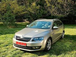 Beige Gebraucht 2014 Skoda Octavia Kombi | 10.000 € (Guter Preis)