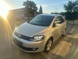 Grau Gebraucht 2011 VW Golf Plus Team Van / Kleinbus | 6.900 € (Guter Preis)