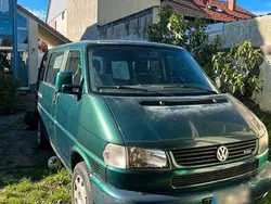 Grün Gebraucht 1996 VW T4 Van | 6.699 €