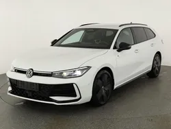 Pure white Neu 2025 VW Passat R-line Kombi | 45.995 € (Guter Preis)