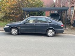 Blau Gebraucht 2000 Saab 900 Limousine | 1.200 €