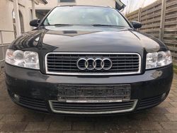 Schwarz Gebraucht 2004 Audi A4 Kombi | 2.490 € (Fairer Preis)
