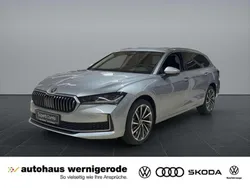 Silber Gebraucht 2025 Skoda Superb LAURIN & KLEMENT Kombi | 43.989 €