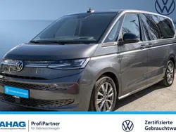 Grau Gebraucht 2022 VW Multivan Style Van / Kleinbus | 63.950 € (Teuer)