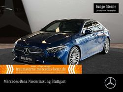 Blau Gebraucht 2024 Mercedes A220 AMG Limousine | 36.490 € (Fairer Preis)