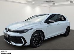 Weiß Neu 2025 VW Golf VIII R Limousine | 39.980 € (Etwas zu teuer)