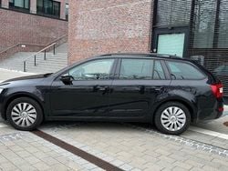 Schwarz Gebraucht 2014 Skoda Octavia G-TEC Ambition Kombi | 6.900 €