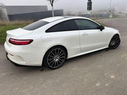 Weiß Gebraucht 2019 Mercedes E400 AMG line Coupé | 46.900 € (Teuer)