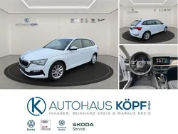 Weiß Gebraucht 2024 Skoda Scala Style Kleinwagen | 23.499 € (Fairer Preis)