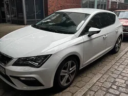 Weiß Gebraucht 2017 Seat Leon FR Limousine | 11.500 € (Fairer Preis)