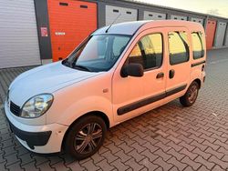 Weiß Gebraucht 2006 Renault Kangoo Kleinwagen | 2.000 €
