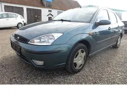 Grün metallic Gebraucht 2003 Ford Focus Finesse Limousine | 600 € (Superpreis)