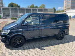Blau Gebraucht 2016 VW T6 Van | 34.800 €