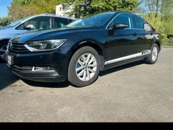 Schwarz Gebraucht 2015 VW Passat Limousine | 13.800 € (Guter Preis)