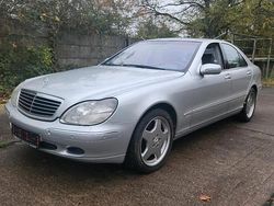 Silber Gebraucht 2000 Mercedes 320 Limousine | 8.450 €