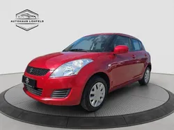 Rot Gebraucht 2013 Suzuki Swift Club Kleinwagen | 5.900 € (Fairer Preis)