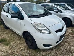 Gebraucht 2010 Toyota Yaris Limousine | 800 € (Superpreis)