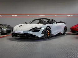 Grau Gebraucht 2023 McLaren 765LT Coupé | 519.950 €