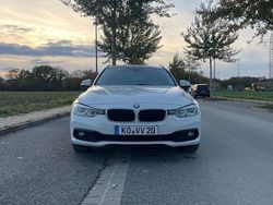 Weiß Gebraucht 2015 BMW 320 Kombi | 11.450 € (Fairer Preis)