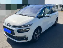 Weiß Gebraucht 2018 Citroën C4 SpaceTourer Shine Van / Kleinbus | 10.500 € (Fairer Preis)
