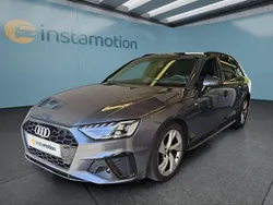 Grau Gebraucht 2023 Audi A4 Kombi | 33.699 € (Teuer)