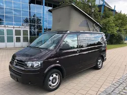 Schwarz Gebraucht 2015 VW T5 Beach Van | 29.900 €