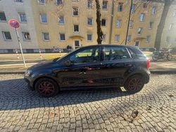 Schwarz Gebraucht 2010 VW Polo Limousine | 3.790 € (Guter Preis)