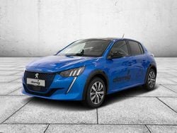 Vertigo blau sonderlack Gebraucht 2021 Peugeot e-208 GT Kleinwagen | 15.990 € (Guter Preis)