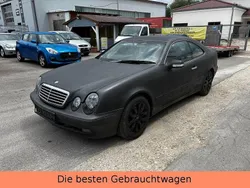 Schwarz Gebraucht 2001 Mercedes CLK200 Elegance Coupé | 2.690 € (Fairer Preis)