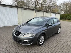 Grau Gebraucht 2012 Seat Leon Copa Limousine | 5.190 € (Guter Preis)