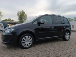 Schwarz Gebraucht 2010 VW Touran Freestyle Van / Kleinbus | 7.500 € (Etwas zu teuer)