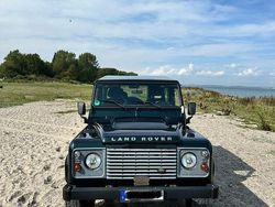 Grün Gebraucht 2013 Land Rover Defender SUV | 39.500 €