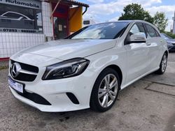Weiß Gebraucht 2016 Mercedes A180 Limousine | 19.490 € (Etwas zu teuer)