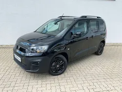 Colosseo grau met. Gebraucht 2022 Fiat e-Doblò Van / Kleinbus | 29.850 € (Teuer)