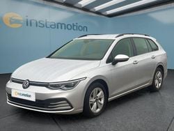 Silber Gebraucht 2023 VW Golf VIII Kombi | 23.849 € (Guter Preis)