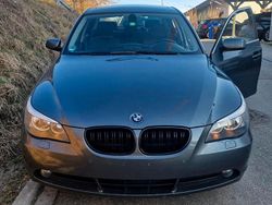 Grau Gebraucht 2004 BMW 520 Limousine | 2.200 € (Superpreis)