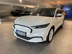 Weiß Gebraucht 2022 Ford Mustang Mach-E SUV | 38.490 € (Superpreis)