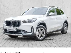 Weiß Gebraucht 2024 BMW X1 Shadowline SUV | 35.990 € (Guter Preis)