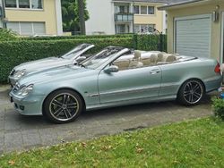 Silber Gebraucht 2005 Mercedes CLK500 Cabrio | 16.500 €