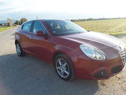 Rot Gebraucht 2011 Alfa Romeo Giulietta Turismo Limousine | 5.000 € (Fairer Preis)