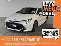 Platinum white pearl mc Gebraucht 2022 Toyota Corolla Team Limousine | 18.370 € (Guter Preis)