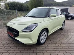 Cool yellow metallic Neu 2025 Suzuki Swift Comfort Limousine | 23.390 €
